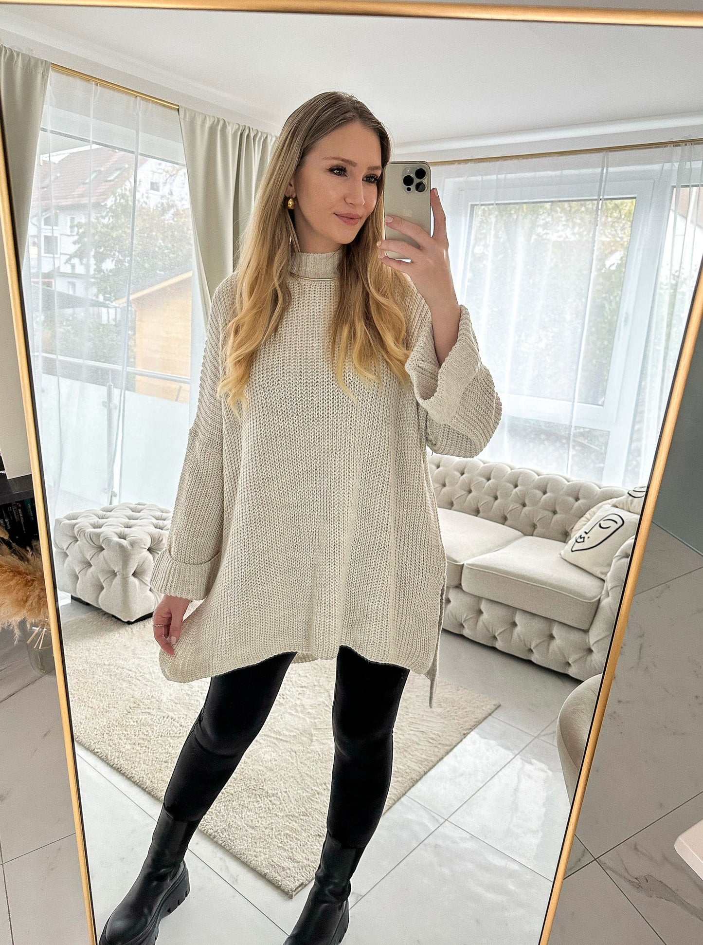 Long Pullover mit Seitenschlitz